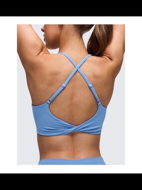 Light Blue Cross-Back Sports Bralette